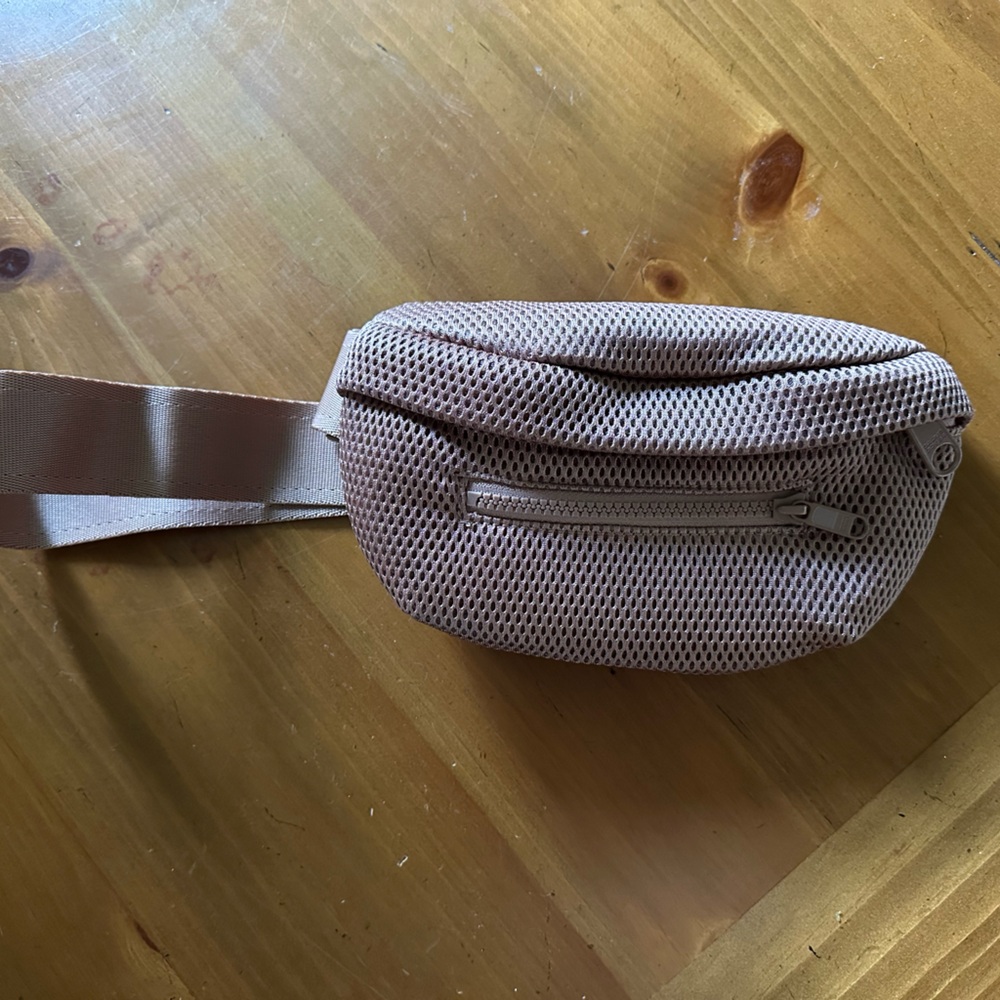 Dagne Dover Ace Fanny Pack Warm Dust Air Mesh